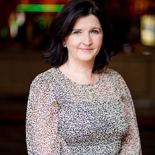  Paula Leathem