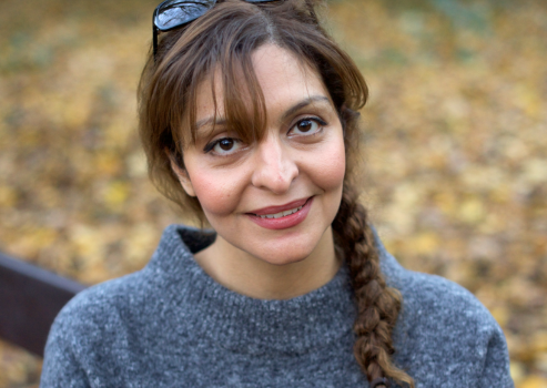  Atoosa Sepehr 