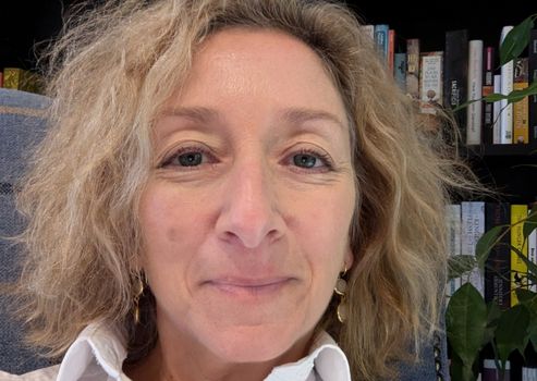 60 Seconds with Isabella Cecil